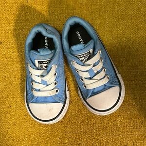 Toddler baby blue converse size 5